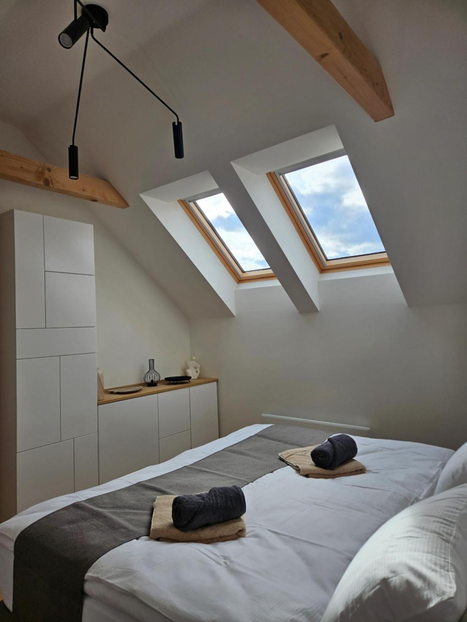 Pod Vinohradem - Apartmany & Vinne Sklepy Mutěnice Habitación foto